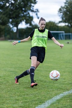 Bild 31 - Frauen SG Holstein Sued - SV Eintracht Luebeck : Ergebnis: 3:0